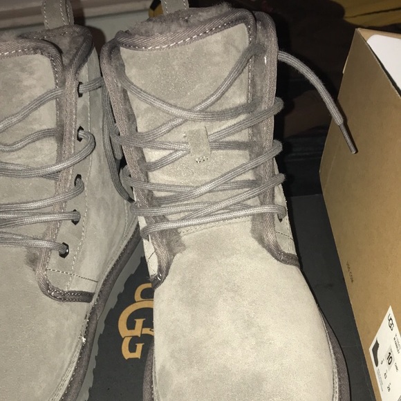 UGGS HARKLEY CHARCOAL BOOTS/Shoes